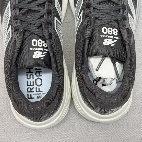 New Balance Fresh Foam X 880v15 Running Shoes Womens Size 7 Black White W880H15 - Picture 4 of 9